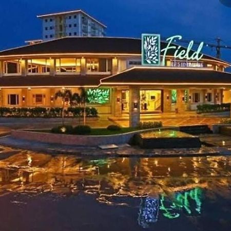 Field Residences Paranaque City Esterno foto